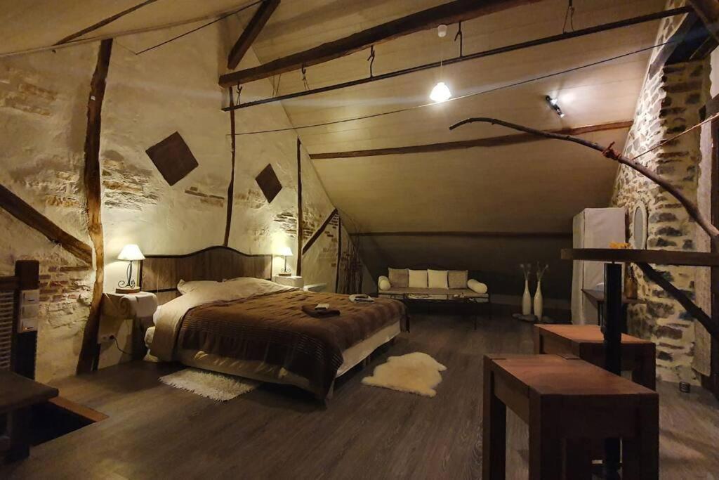 Unique Room With Great View In A Former Old Barn Troche 외부 사진